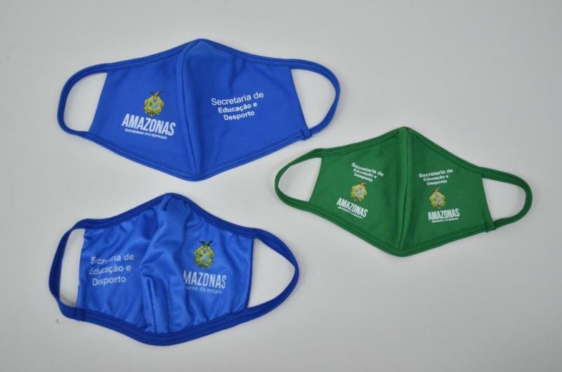 Máscaras da rede estadual foram adquiridas em três diferentes tamanhos e alunos podem solicitar troca na escola