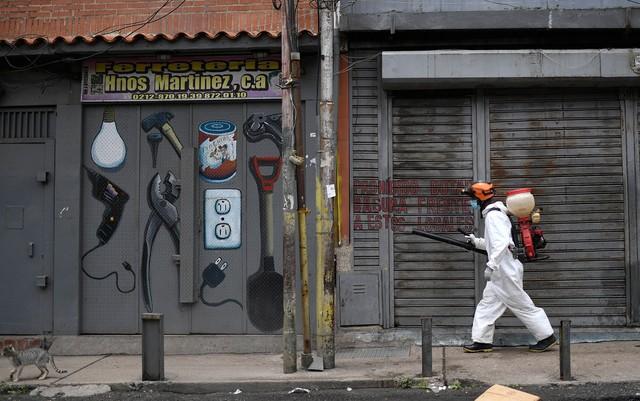 Venezuela recebe 73 toneladas de ajuda europeia contra Covid-19 Venezuela recebe 73 toneladas de ajuda europeia contra Covid-19