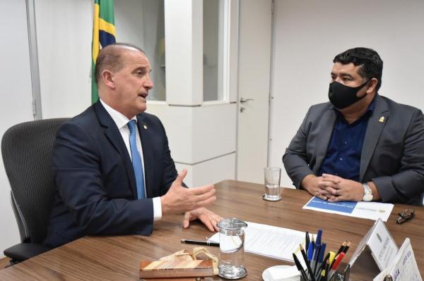 Em Brasília, secretário da Sejusc alinha ações de cidadania com o ministro Onyx Lorenzoni