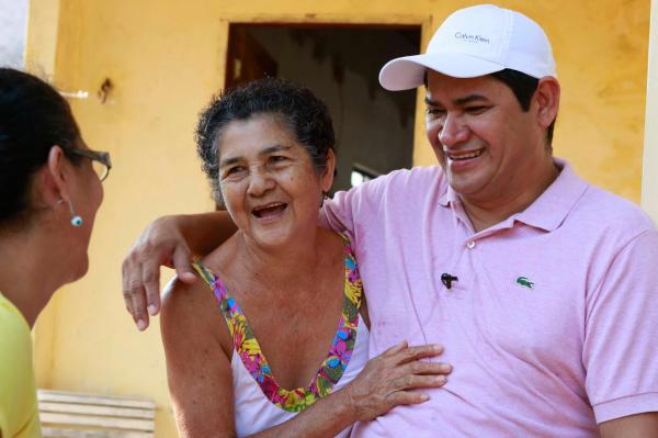 DEM e mais 13 partidos apresentam Bi Garcia para a reeleição na prefeitura de Parintins 2020 DEM e mais 13 partidos apresentam Bi Garcia para a reeleição na prefeitura de Parintins 2020