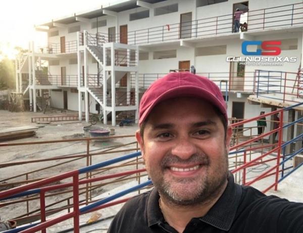 Glênio animado com a reeleição, pois a oposição não se entende em Barreirinha Glênio animado com a reeleição, pois a oposição não se entende em Barreirinha