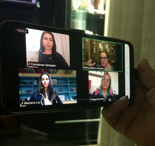Conceição Sampaio participa de conferência nacional de pré-candidatos sobre a primeira infância Conceição Sampaio participa de conferência nacional de pré-candidatos sobre a primeira infância