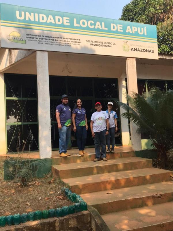 Presidente do Idam e equipe técnica visitam unidade no Apuí Presidente do Idam e equipe técnica visitam unidade no Apuí