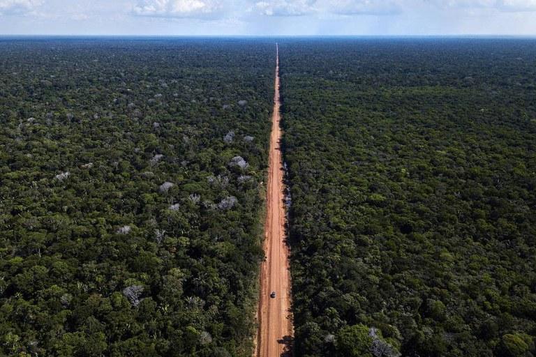 Josué agradece empenho de Bolsonaro e Ministério da Infraestrutura nas obras da BR-319 Josué agradece empenho de Bolsonaro e Ministério da Infraestrutura nas obras da BR-319