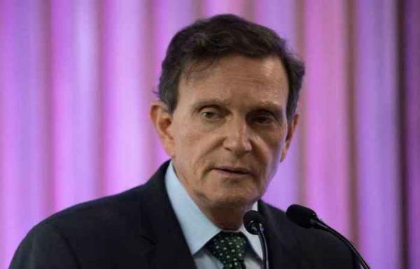 Crivella é declarado inelegível por oito anos, mas deve disputar reeleição com recursos Crivella é declarado inelegível por oito anos, mas deve disputar reeleição com recursos