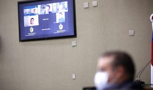 Deputados lamentam criação de novo imposto e falta de energia elétrica no Amazonas