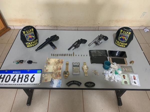 PM detém cinco pessoas e apreende armas e munições em Iranduba
