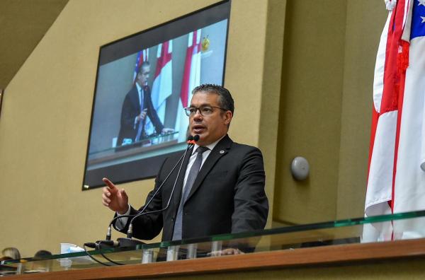 Acordo Brasil x EUA vai beneficiar Amazonas se Wilson Lima abrir Mercado do Gás Natural, diz Josué