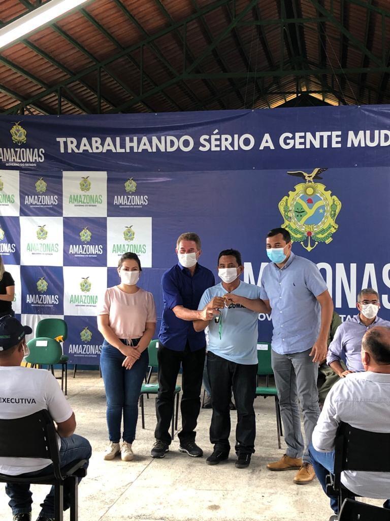 Governo do Amazonas realiza investimento de mais de R$ 350 mil e beneficia o setor primário de Japurá
