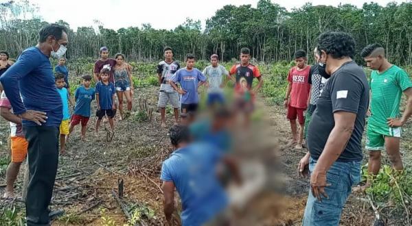 Indígena de 5 anos é sequestrada, estuprada e morta no município de Barreirinha, no Amazonas Indígena de 5 anos é sequestrada, estuprada e morta no município de Barreirinha, no Amazonas