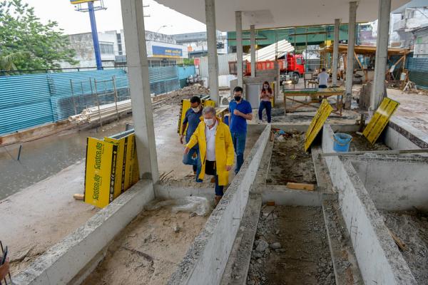 ’Manaus terá grande legado de obras’, garante Arthur Neto ao manter agenda intensa de vistorias pela cidade  