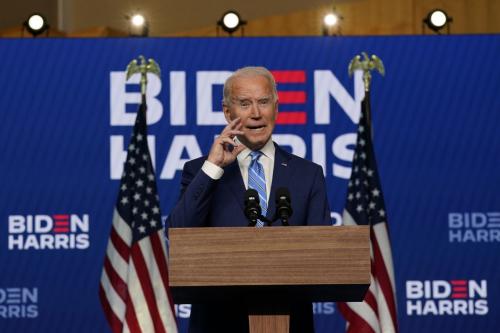 Arizona certifica resultados das eleições dando vitória a Biden e a senador democrata 