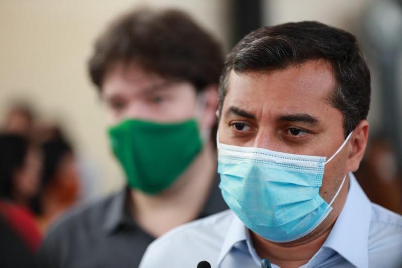 Wilson Lima assina convocação de 827 aprovados em Concurso Público da Secretaria de Educação