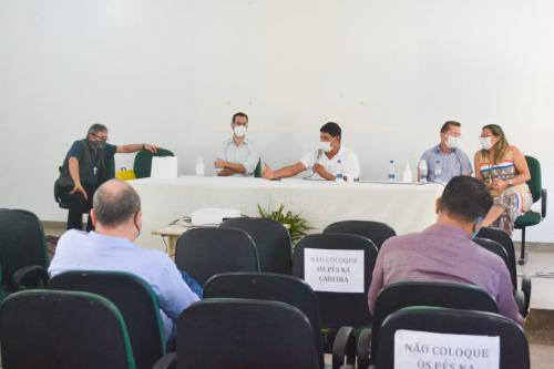 Parintins dimunuie horário do toque de recolher e libera prática de esportes coletivos