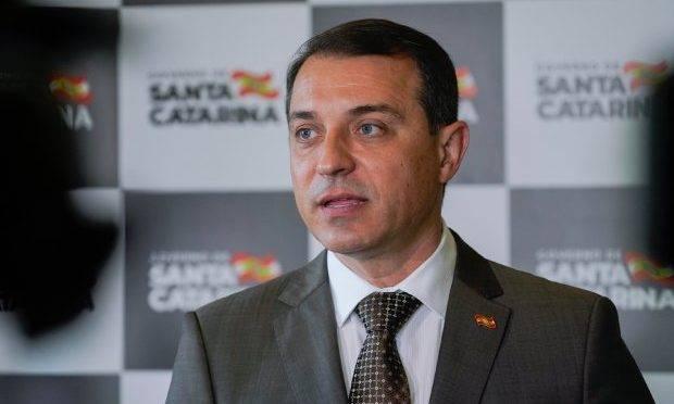 Santa Catarina tem toque de recolher para frear avanço do coronavírus 