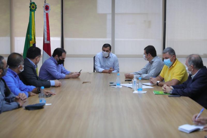 Wilson Lima avalia ampliação de leitos para enfrentamento à Covid-19, dentro do Plano de Contingência do Governo