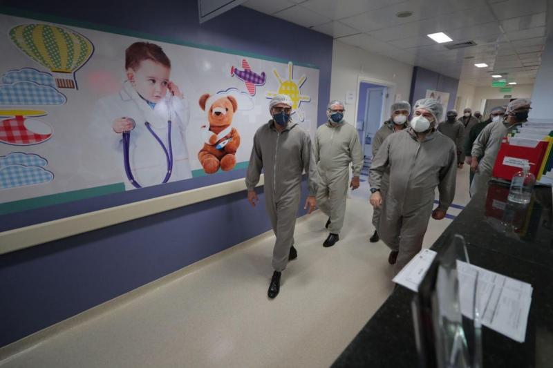 Wilson Lima entrega 10 novos leitos de UTI no Hospital Delphina Aziz