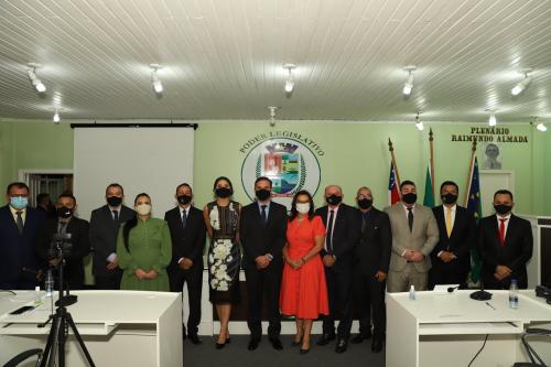 Vereadores de Parintins são empossados para quadriênio 2021-2024