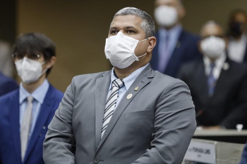 Elan Alencar assume liderança do Pros na Câmara de Manaus Elan Alencar assume liderança do Pros na Câmara de Manaus