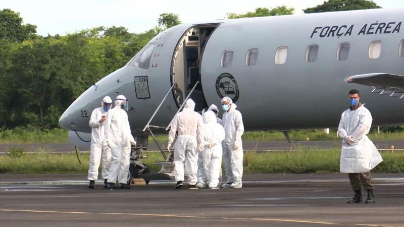 Amazonas transfere 21 pacientes para os estados do Maranhão e Piauí
