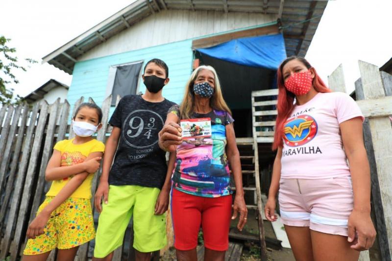 Famílias em situação de vulnerabilidade comemoram chegada do Cartão Auxílio Estadual no interior do estado