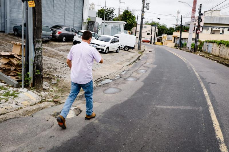Rotta diz que não vai mais permitir ‘remendos’ da concessionária de água nas ruas de Manaus
