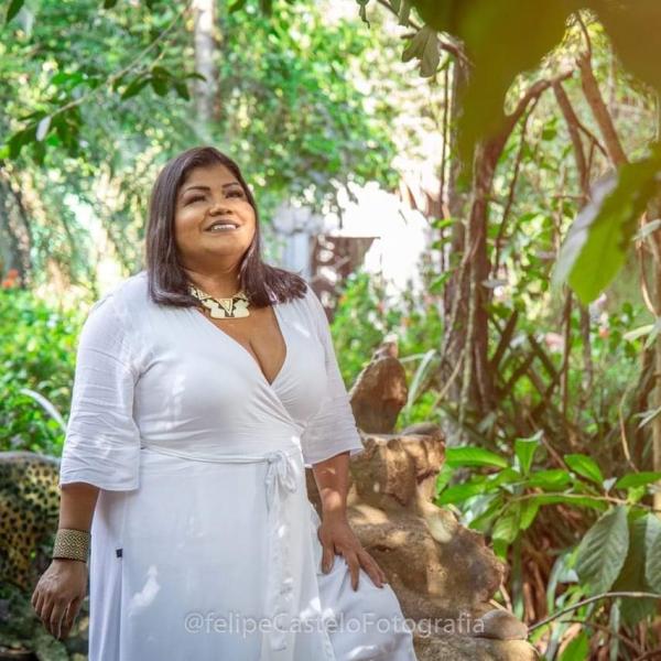 Cantora Márcia Siqueira venceu o Coronavírus ‘Vontade enorme de cantar’ 