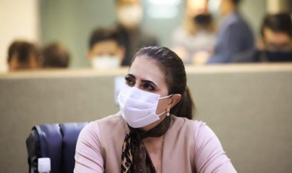 Deputada Nejmi Aziz pedirá do Governo redução do ICMS da gasolina e Gás de Cozinha enquanto durante a pandemia 