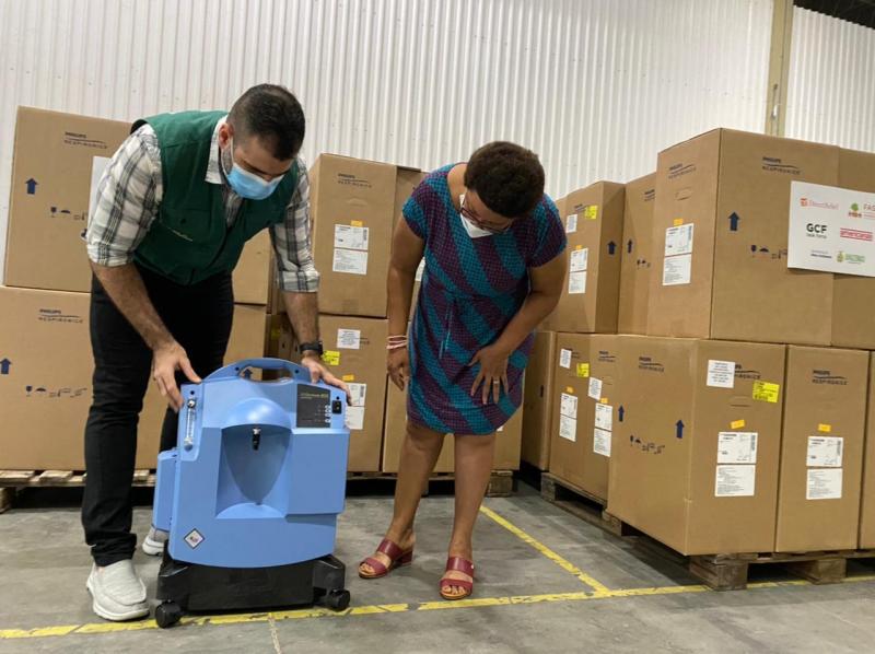 Amazonas recebe 240 concentradores de oxigênio adquiridos com ajuda internacional para combate à Covid-19