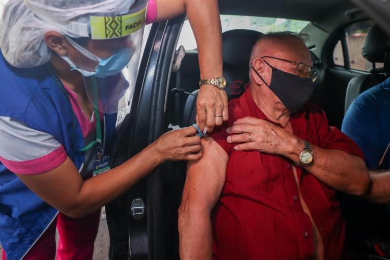 Empenho do Governo do Amazonas na distribuição das vacinas garante imunização em tempo recorde Empenho do Governo do Amazonas na distribuição das vacinas garante imunização em tempo recorde