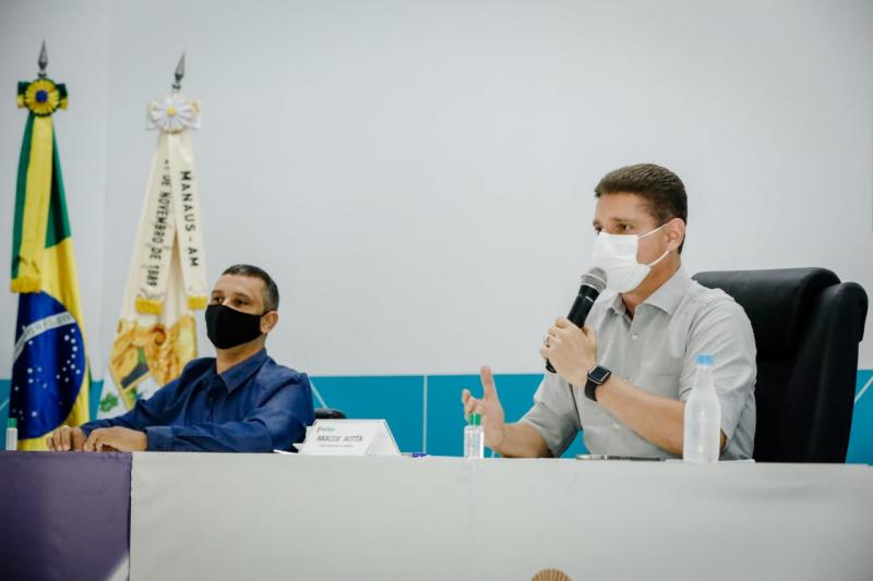 Prefeitura de Manaus vai iluminar toda a cidade nos primeiros 100 dias de gestão