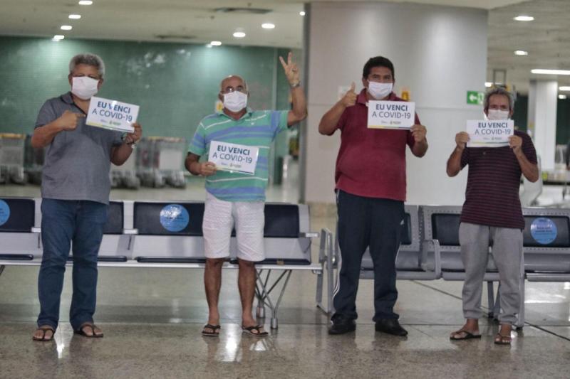 Alegria do retorno ao Amazonas se torna realidade para mais seis recuperados da Covid-19 Alegria do retorno ao Amazonas se torna realidade para mais seis recuperados da Covid-19
