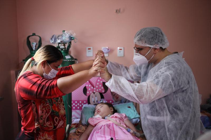 Criança hospitalizada desde o nascimento será acompanhada pelo Governo do Amazonas no programa ‘Melhor em Casa’