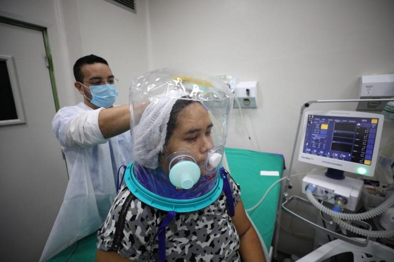 Covid-19: Capacete Elmo é utilizado em unidades da SES-AM
