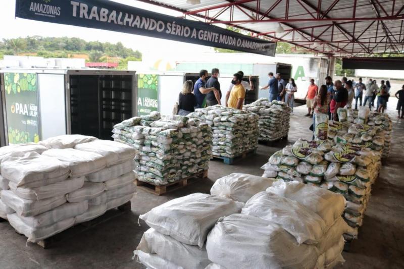 Governo do Estado começa a entregar sementes do Kit Agricultura Familiar
