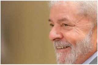 Lula elegível para 2022, decide ministro Fachin  