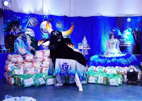 Caprichoso faz campanha para arrecadar alimentos e ajudar os colaboradores