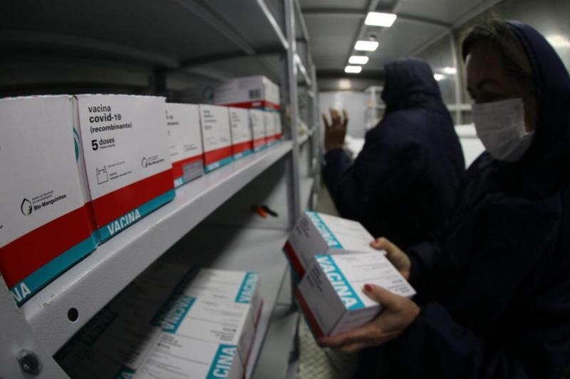 Balanço da FVS-AM informa a aplicação 518.531 doses de vacina contra Covid-19 até esta segunda-feira (22/03)