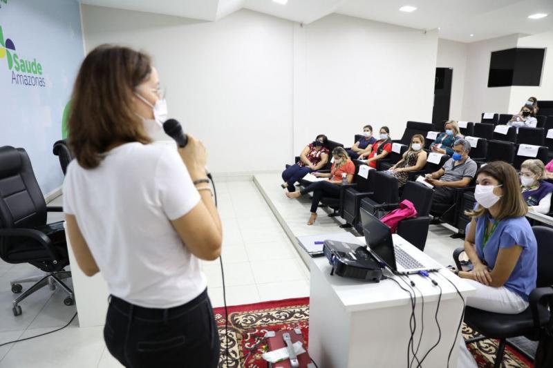 Câncer do colo uterino: SES-AM, FCecon e Semsa alinham estratégias de rastreio