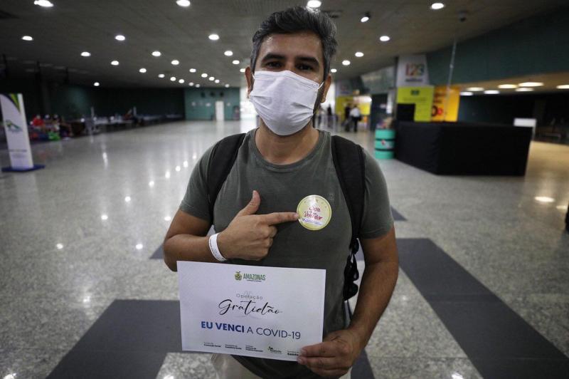Governo do Amazonas garante assistência psicossocial no retorno de paciente transferido pela “Operação Gratidão” 