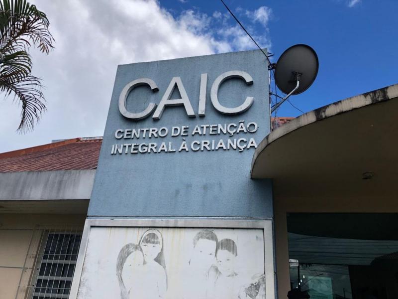 Governo do Amazonas assina contrato para reforma de mais dois Caics na capital