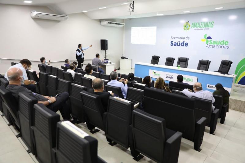 SES-AM reúne com cooperativas médicas para apresentação de balanço das ações
