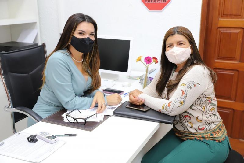 Governos estadual e federal vão distribuir 5,5 mil cestas básicas para indígenas e quilombolas em Manaus Governos estadual e federal vão distribuir 5,5 mil cestas básicas para indígenas e quilombolas em Manaus