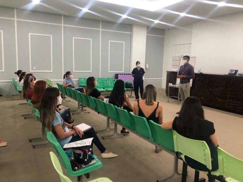 Profissionais da Policlínica Codajás são capacitados para avaliação do desenvolvimento infantil de pacientes Profissionais da Policlínica Codajás são capacitados para avaliação do desenvolvimento infantil de pacientes