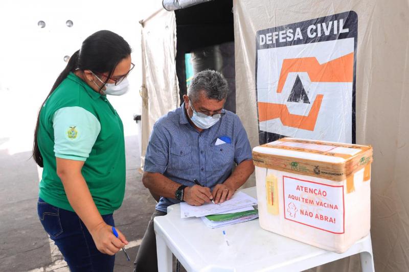 Governo do Amazonas realiza distribuição de vacinas da 11ª remessa para municípios