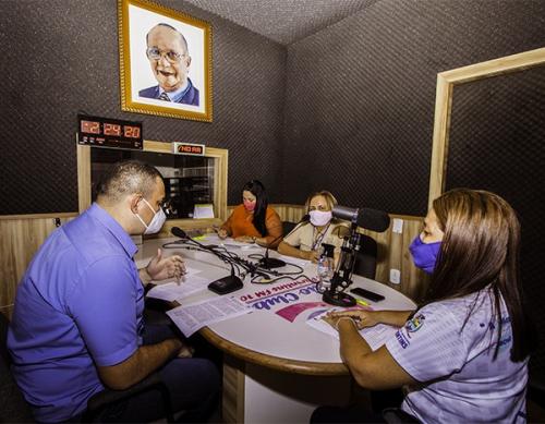 Secretário abre ano letivo com aulas não presenciais em Parintins