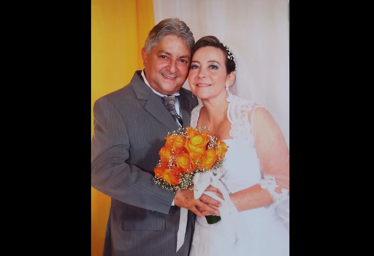 Maldito vírus levou meu Jorginho, diz empresária Zilza esposa do Jorge da Cantão Maldito vírus levou meu Jorginho, diz empresária Zilza esposa do Jorge da Cantão