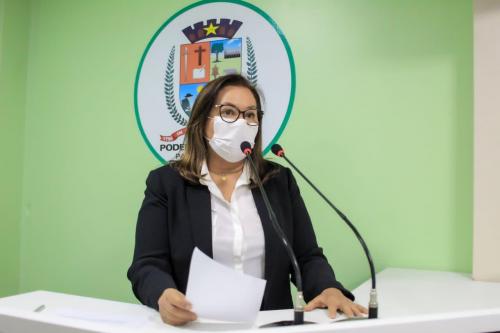 Márcia Baranda pede informações sobre projeto do Museu do Boi-Bumbá e recapeamento para o final da rua Paraíba 
