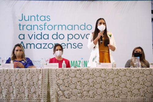 Primeira-dama Taiana Lima anuncia investimentos no setor social para capital e interior do Amazonas