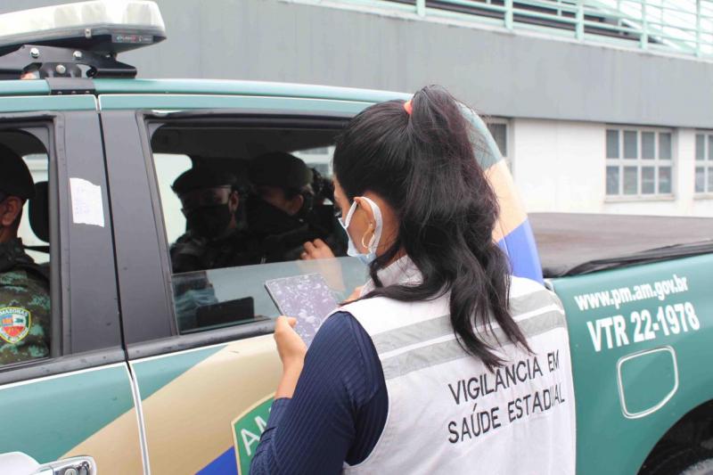 Começa aplicação de segunda dose da vacina contra Covid-19 para servidores da segurança pública